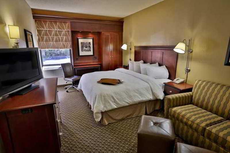 Wingate By Wyndham Charleston Coliseum Hotell North Charleston Eksteriør bilde